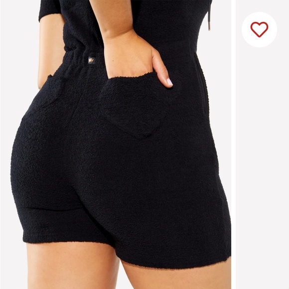 Fabletics Yitty collab - Picture 4 of 4